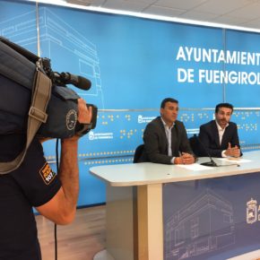 Carlos Hernández exige que se dé estabilidad y certeza a los pequeños empresarios de los chiringuitos de Fuengirola