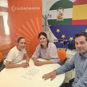 Losada registra una iniciativa para que Málaga apoye la custodia compartida como decisión preferente